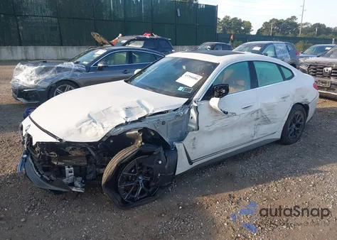 2023 BMW I4 Edrive35 z USA, uszkodzony, nr VIN WBY43AW02PFP93409